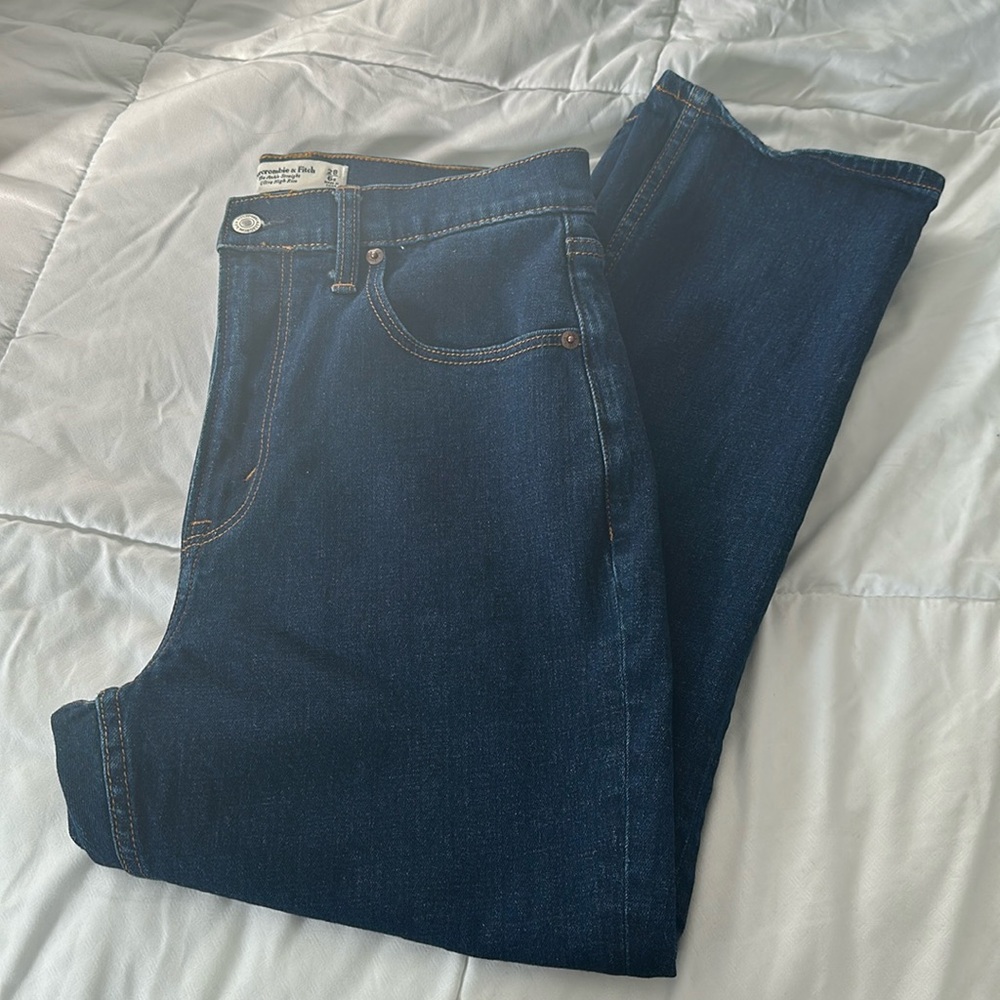 Abercrombie Ankle Straight Ultra High Rise Curve Love
